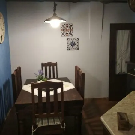 Old Fashioned Apartment *